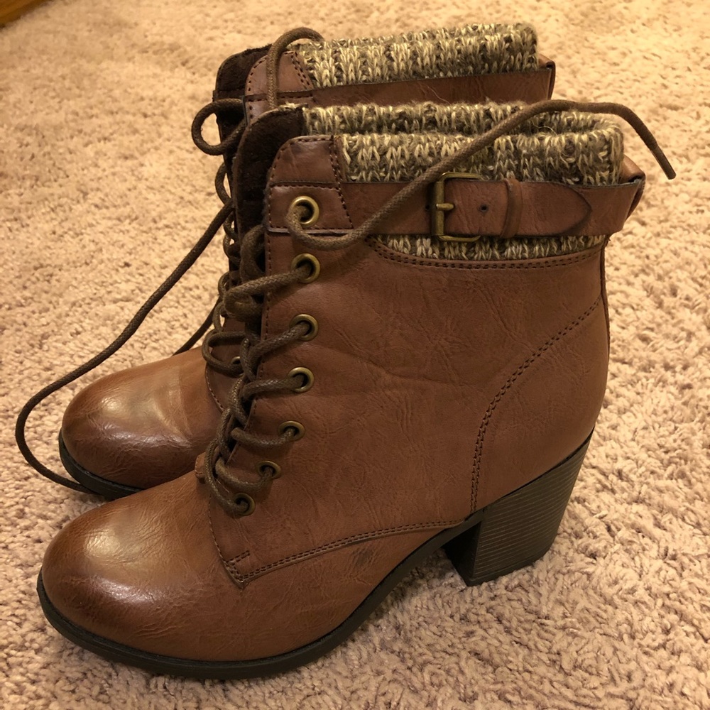Mia lace up ankle boots with heel women’s size 7